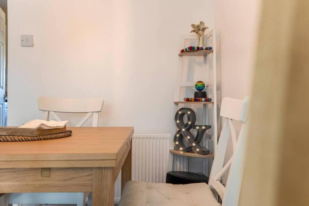 Quiet & Secluded St Albans House Villa Ngoại thất bức ảnh